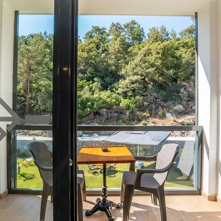 Kensington 3* マルマリス